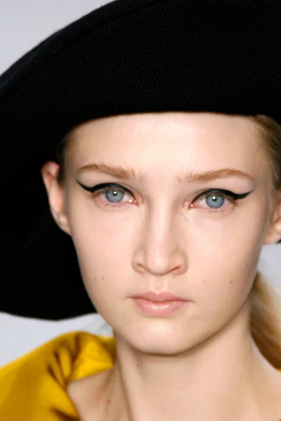 Look 8